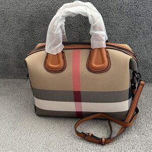 Venice Vista Stylish Tan and Red Women's Handbag